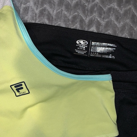 FILA Sport racer back top. Athletic Works leggings with 2 side pockets. XL. - Picture 7 of 7